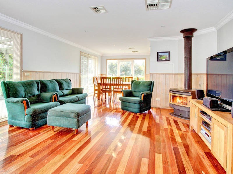 94 Palm Tree Drive, Safety Beach VIC 3936