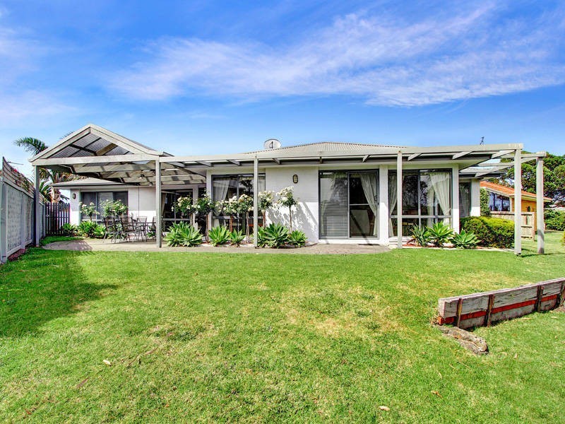 64 Country Club Drive, Safety Beach VIC 3936