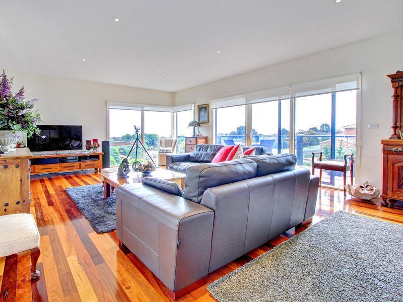 27 Seaview Close, Rosebud VIC 3939
