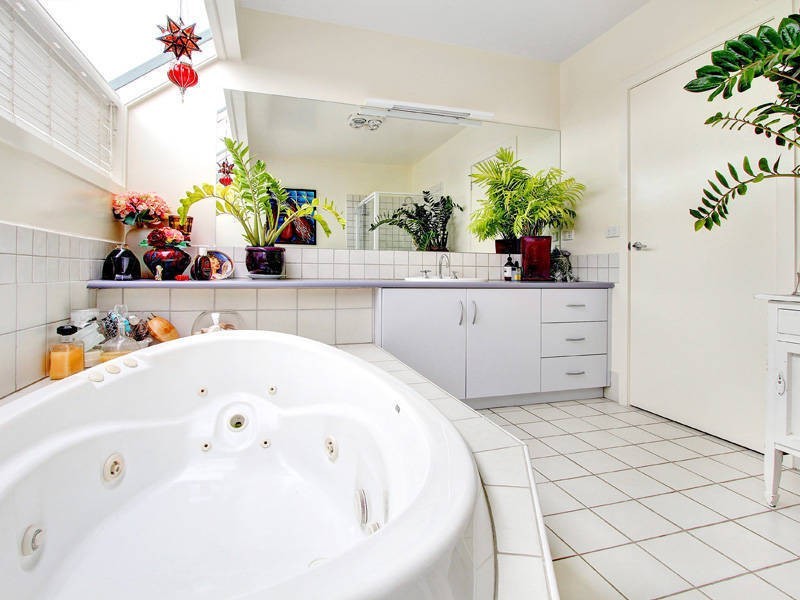 27 Seaview Close, Rosebud VIC 3939