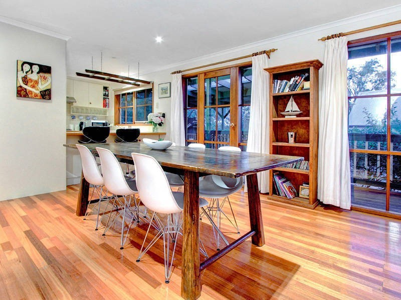 50 Carrathool Avenue, Rosebud VIC 3939