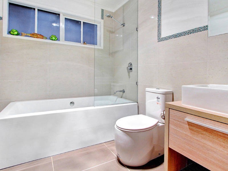 50 Carrathool Avenue, Rosebud VIC 3939