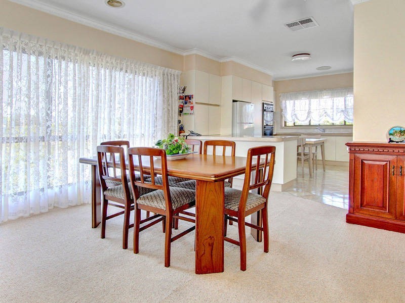 14 Icarus Street, Tootgarook VIC 3941