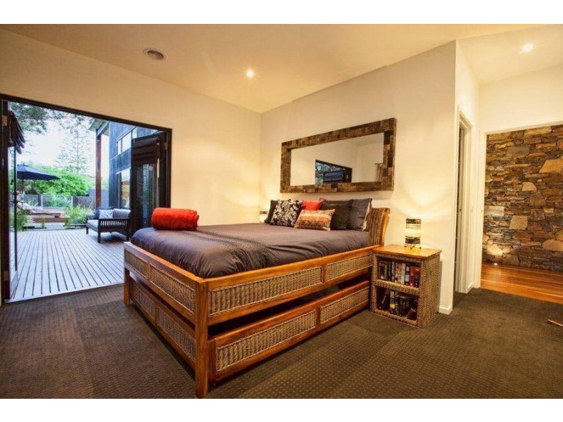 74 Beauna Vista Drive, Rye VIC 3941