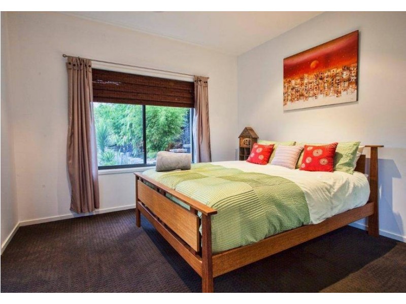 74 Beauna Vista Drive, Rye VIC 3941