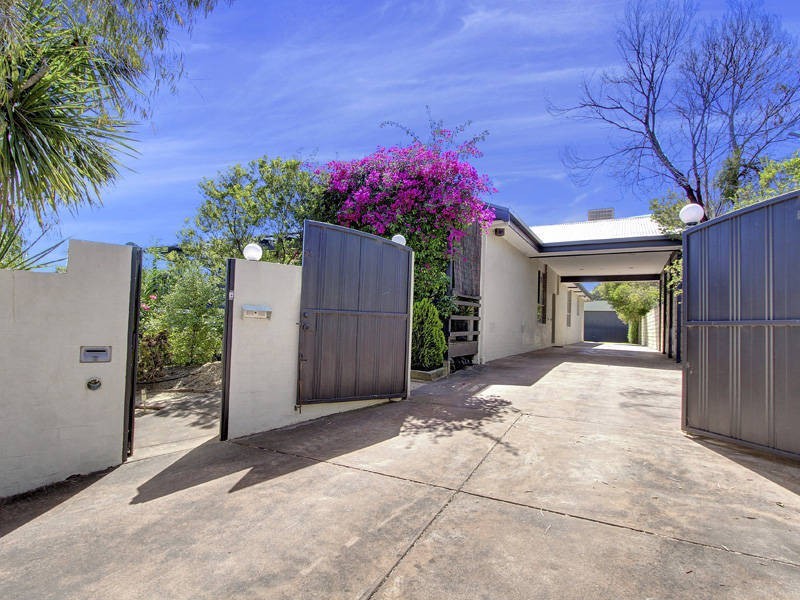 72 Beauna Vista Drive, Rye VIC 3941