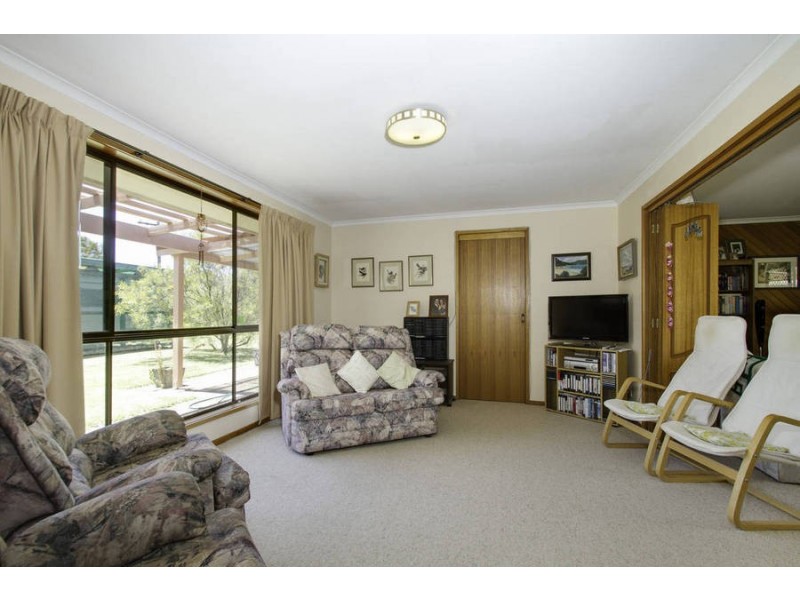 4 Hillview Avenue, Rye VIC 3941