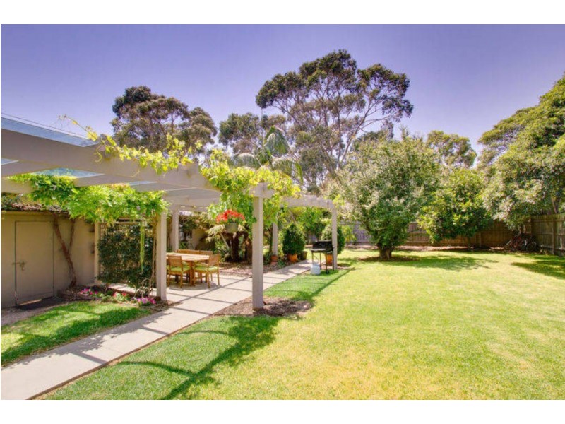 227 Jetty Road, Rosebud VIC 3939