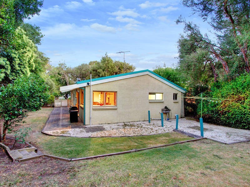 6 Evans Street, Rye VIC 3941