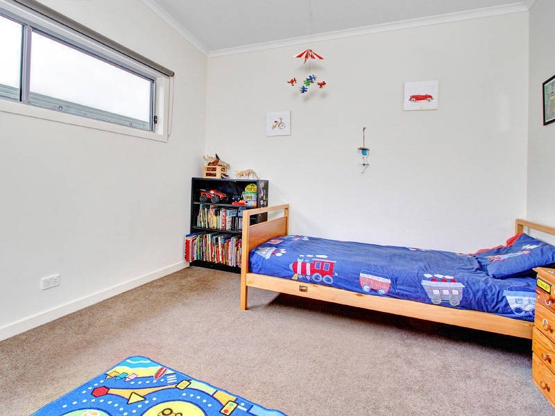 82 Raymond Street, Tootgarook VIC 3941