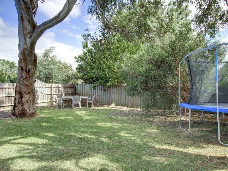 82 Raymond Street, Tootgarook VIC 3941