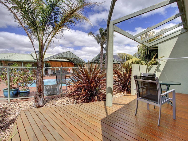 17 Valley Court (Off Country Club Drive), Safety Beach VIC 3936