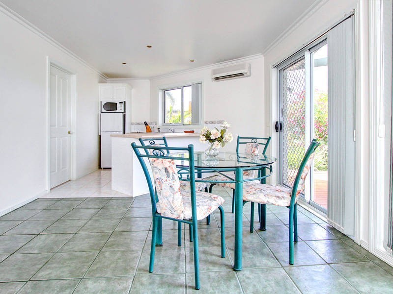 17 Valley Court (Off Country Club Drive), Safety Beach VIC 3936