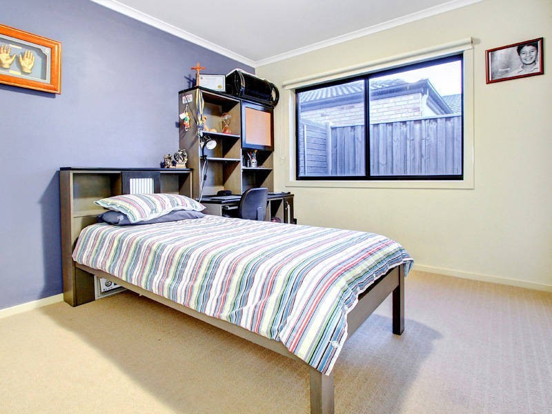 6 Parkedge Circuit, Rosebud VIC 3939
