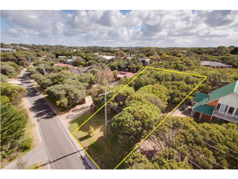 26 Avon Road, Rye VIC 3941