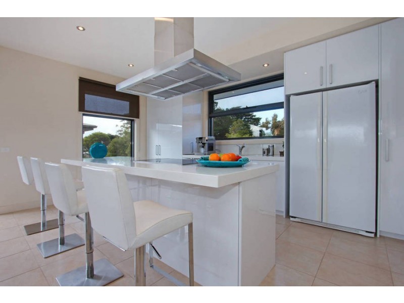 3/8 Permien Street, Dromana VIC 3936