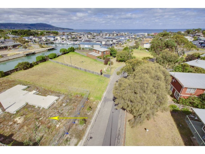 24 Thurloo Drive, Safety Beach VIC 3936