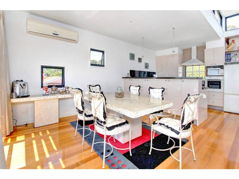 5 Cowley Street, Mccrae VIC 3938