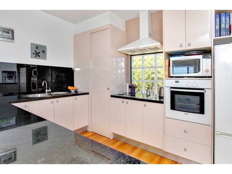 5 Cowley Street, Mccrae VIC 3938