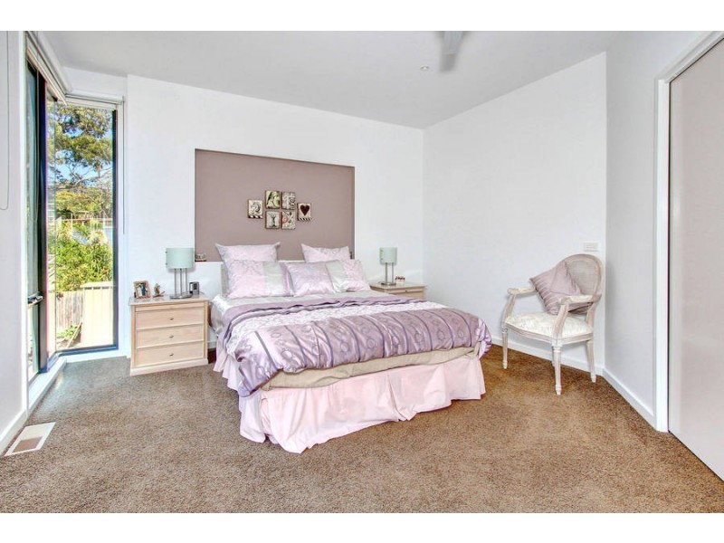 5 Cowley Street, Mccrae VIC 3938