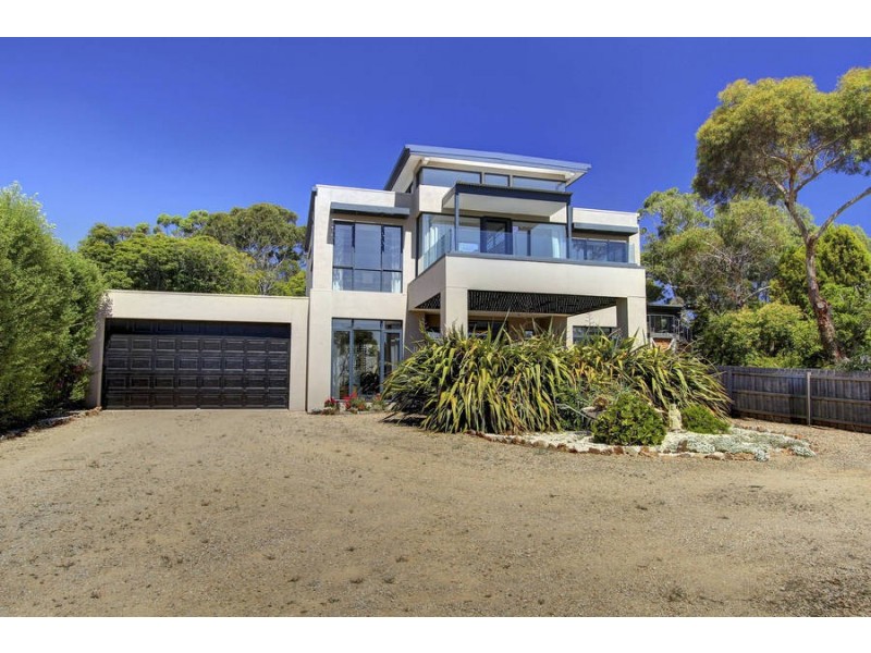 5 Cowley Street, Mccrae VIC 3938