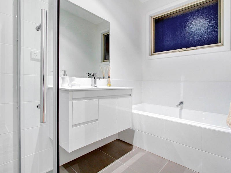 3/27 The Avenue, Mccrae VIC 3938