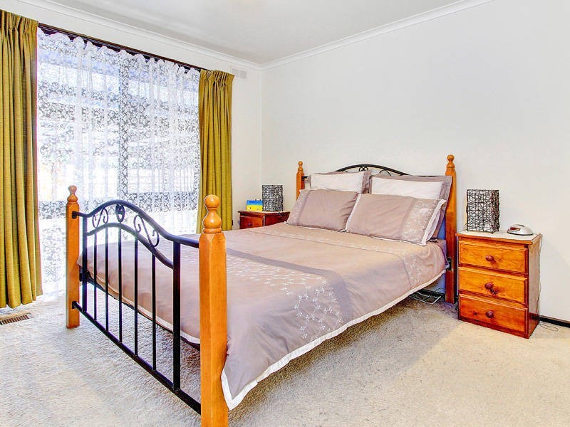 54 Fern Grove, Rye VIC 3941