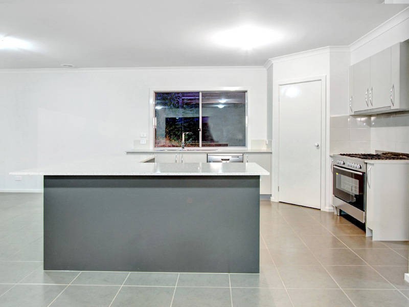 46 Avalon Drive, Rosebud VIC 3939