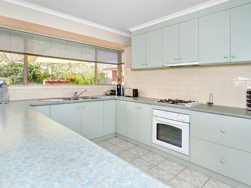 98 Country Club Drive, Safety Beach VIC 3936