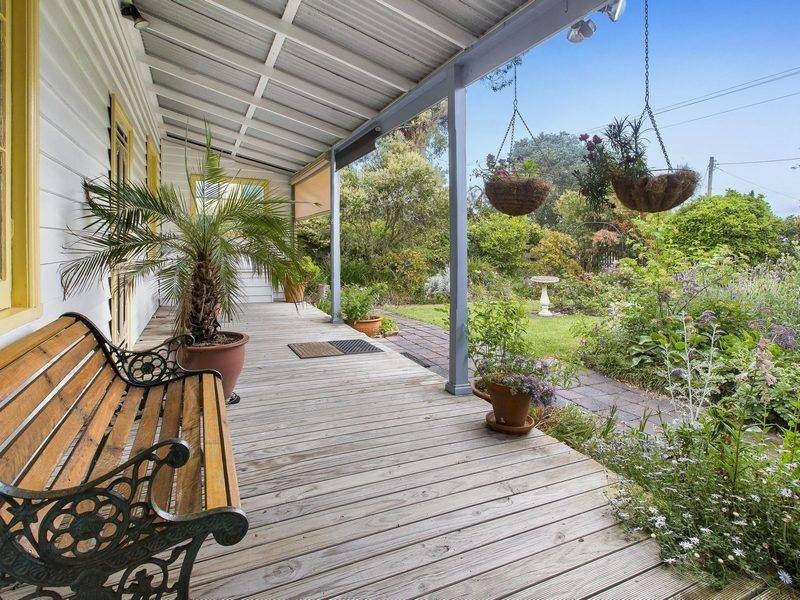 21 Weeroona Street, Rye VIC 3941