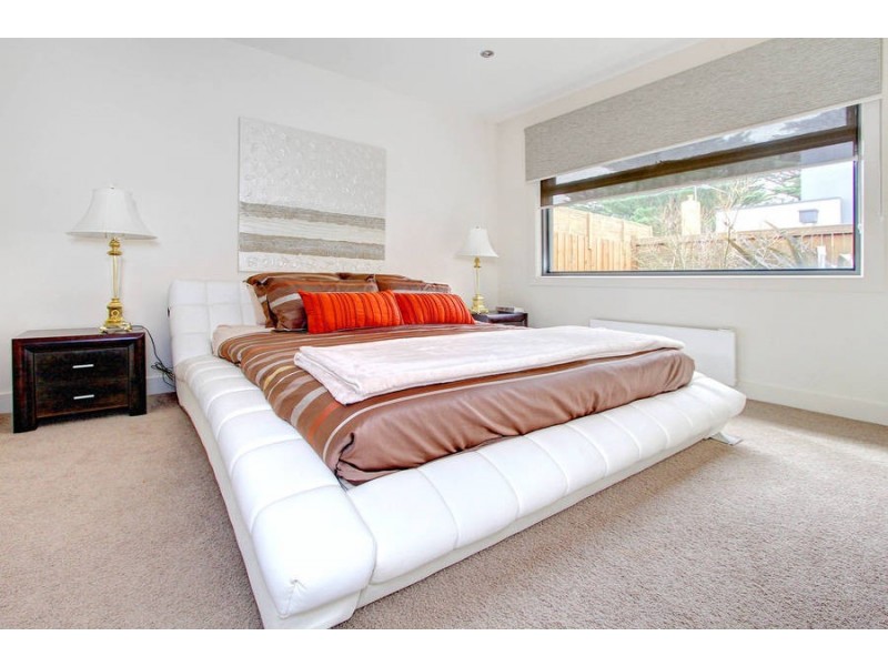 2/8 Permien Street, Dromana VIC 3936