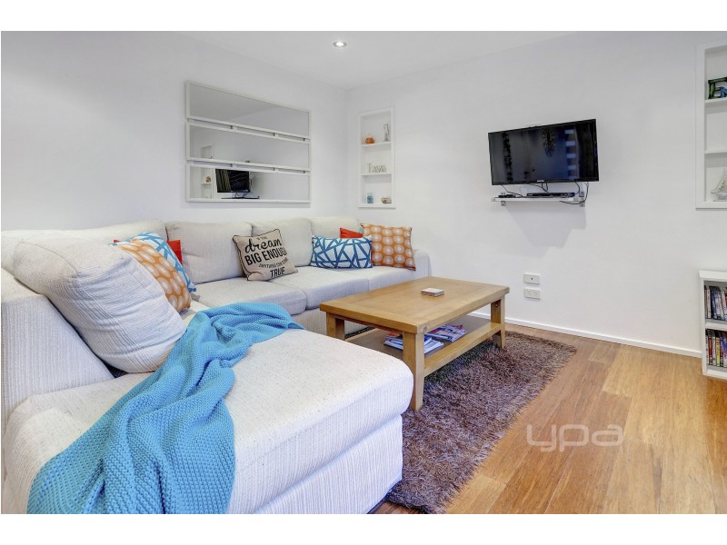 24 Nalong Street, Rye VIC 3941