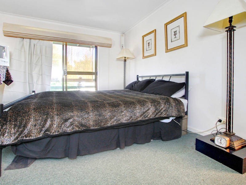 16 Balook Street, Rye VIC 3941