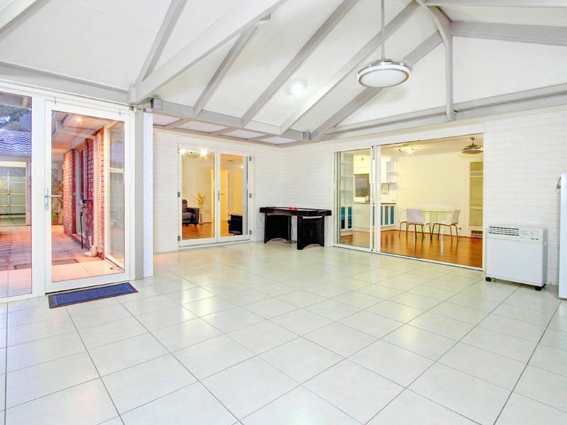 18 Fairway Drive, Safety Beach VIC 3936