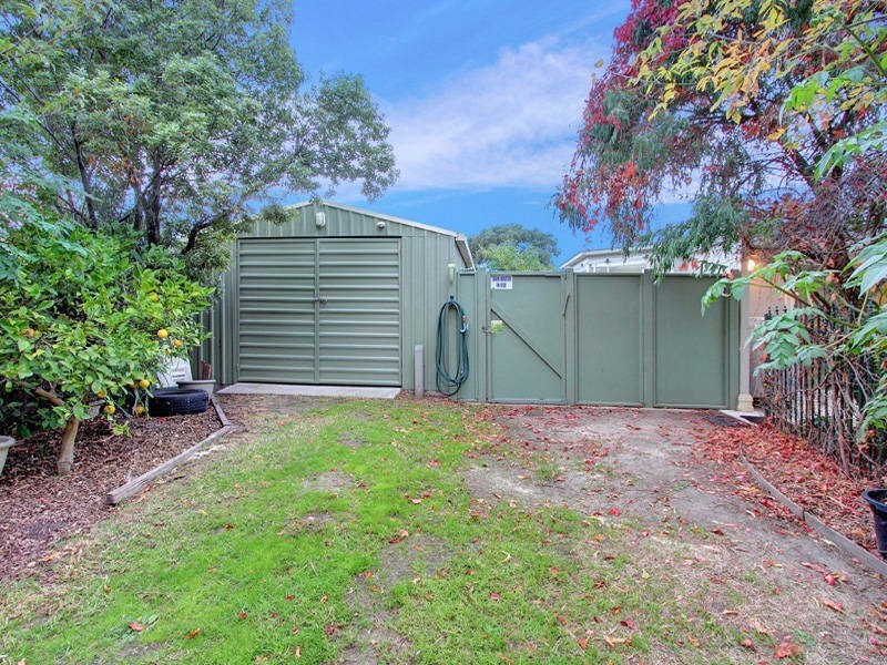 18 Fairway Drive, Safety Beach VIC 3936