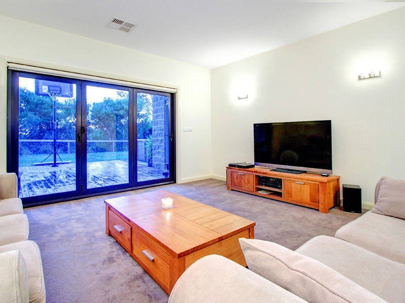 34 Coral Close, Rosebud VIC 3939