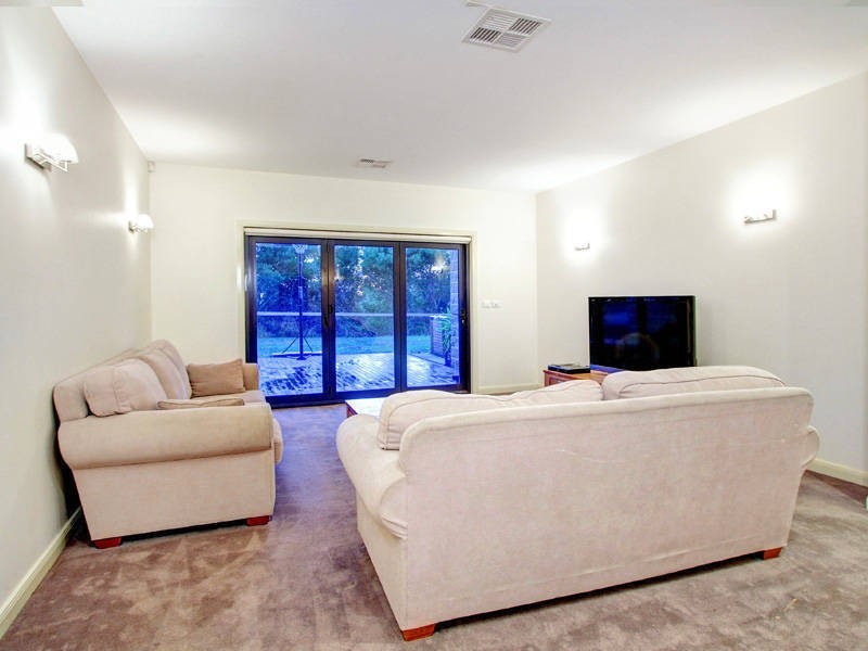 34 Coral Close, Rosebud VIC 3939