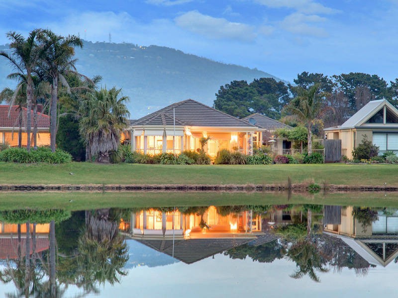 34 Lakeside Court, Safety Beach VIC 3936