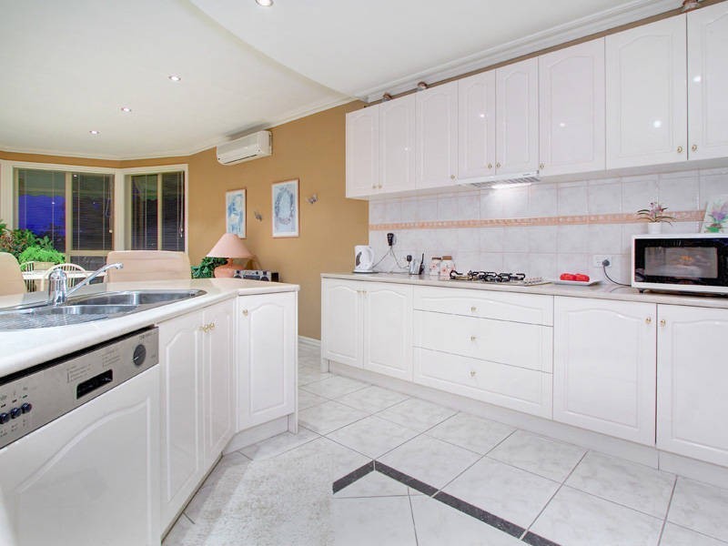 34 Lakeside Court, Safety Beach VIC 3936