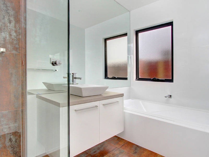 2/121 Rymer Avenue, Safety Beach VIC 3936