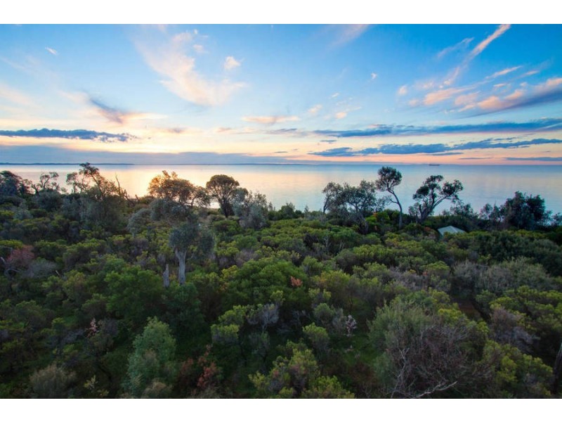 55 Boatshed Capel Sound, Rosebud West VIC 3940