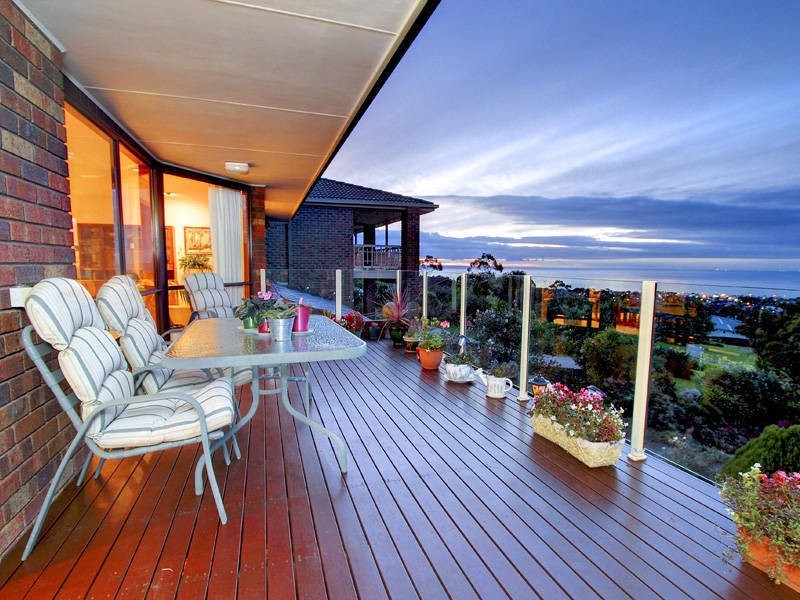 25 Anne Drive, Dromana VIC 3936