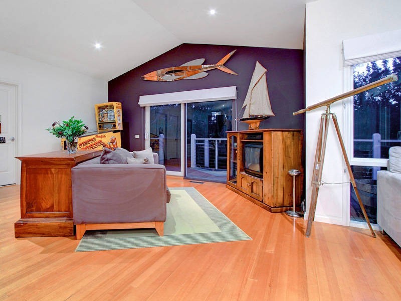 8 Andrea Street, Rye VIC 3941