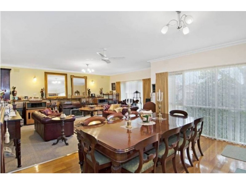 20 Warranilla Avenue, Rosebud VIC 3939