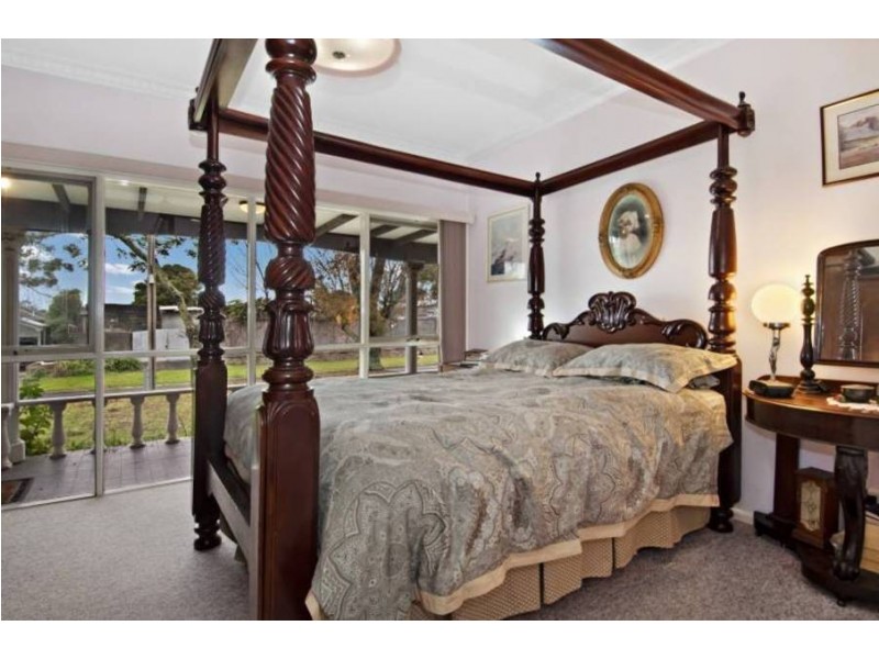 20 Warranilla Avenue, Rosebud VIC 3939