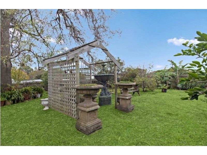 20 Warranilla Avenue, Rosebud VIC 3939