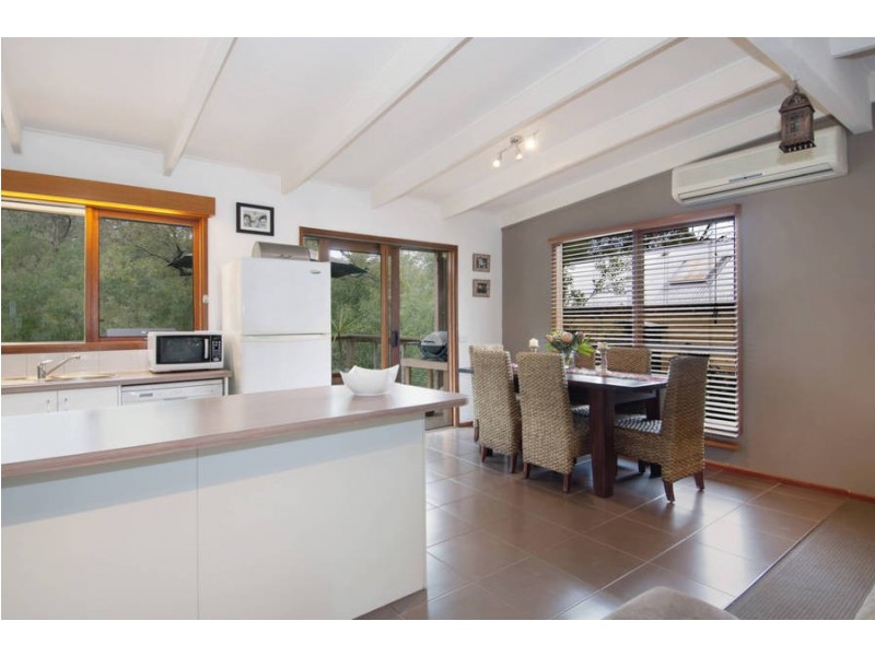 52 Seabrook Avenue, Rosebud VIC 3939