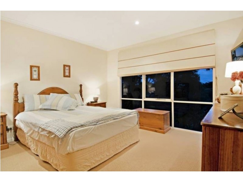 75 Pasadena Street, Rye VIC 3941