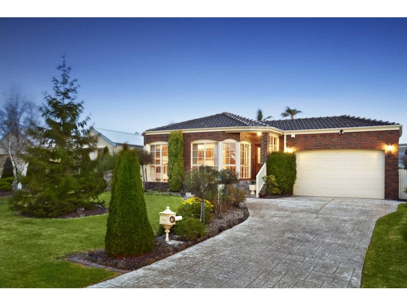 24 Palm Tree Drive, Safety Beach VIC 3936