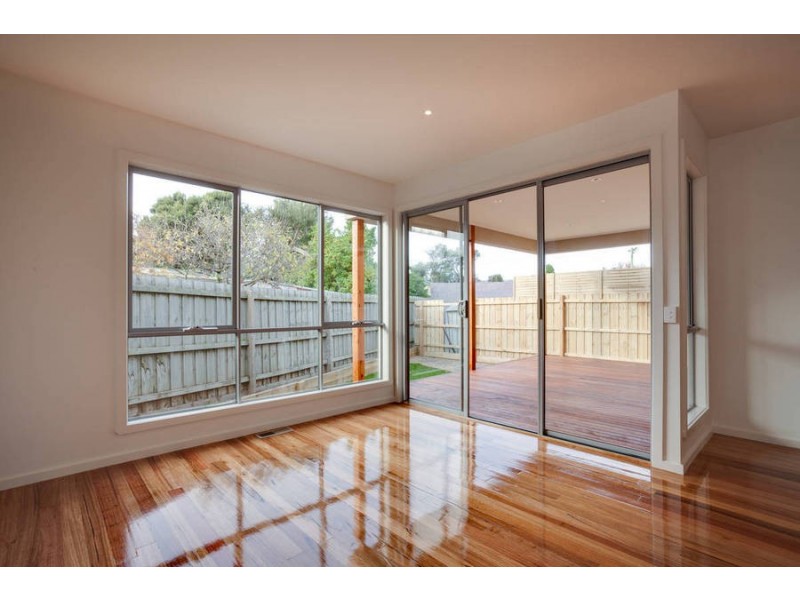 66 Warranilla Avenue, Rosebud VIC 3939